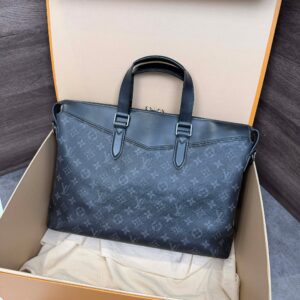 Túi Louis Vuitton Explorer Briefcase M40566
