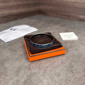 Vòng Tay Hermes Enamel Narrow Bangle