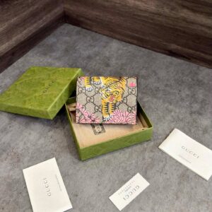 Ví Gucci Original GG Supreme Canvas Tiger Compact