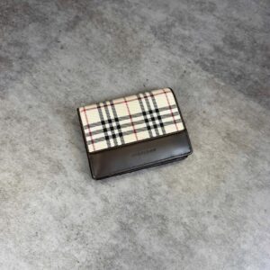 Ví Burberry Nova Check